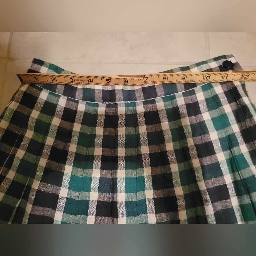 Talbots Green and Black Plaid A-Line Skirt - Picture 8 of 11